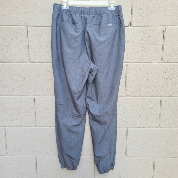 Figs | Men's Tansen Heathered Gray Jogger Scrub Pants Size Medium - Picture 9 of 16